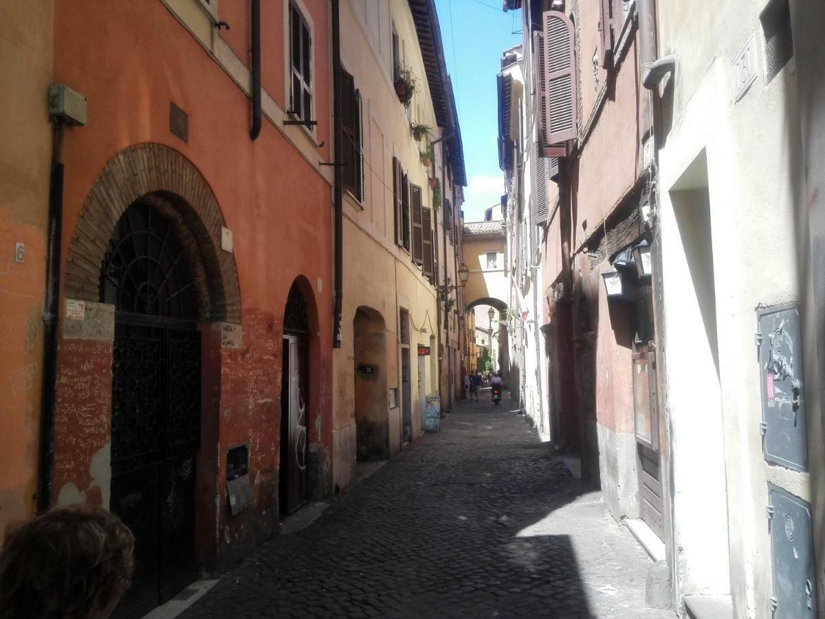 Delizioso Appartamento A Campo De' Fiori Rom Exterior foto