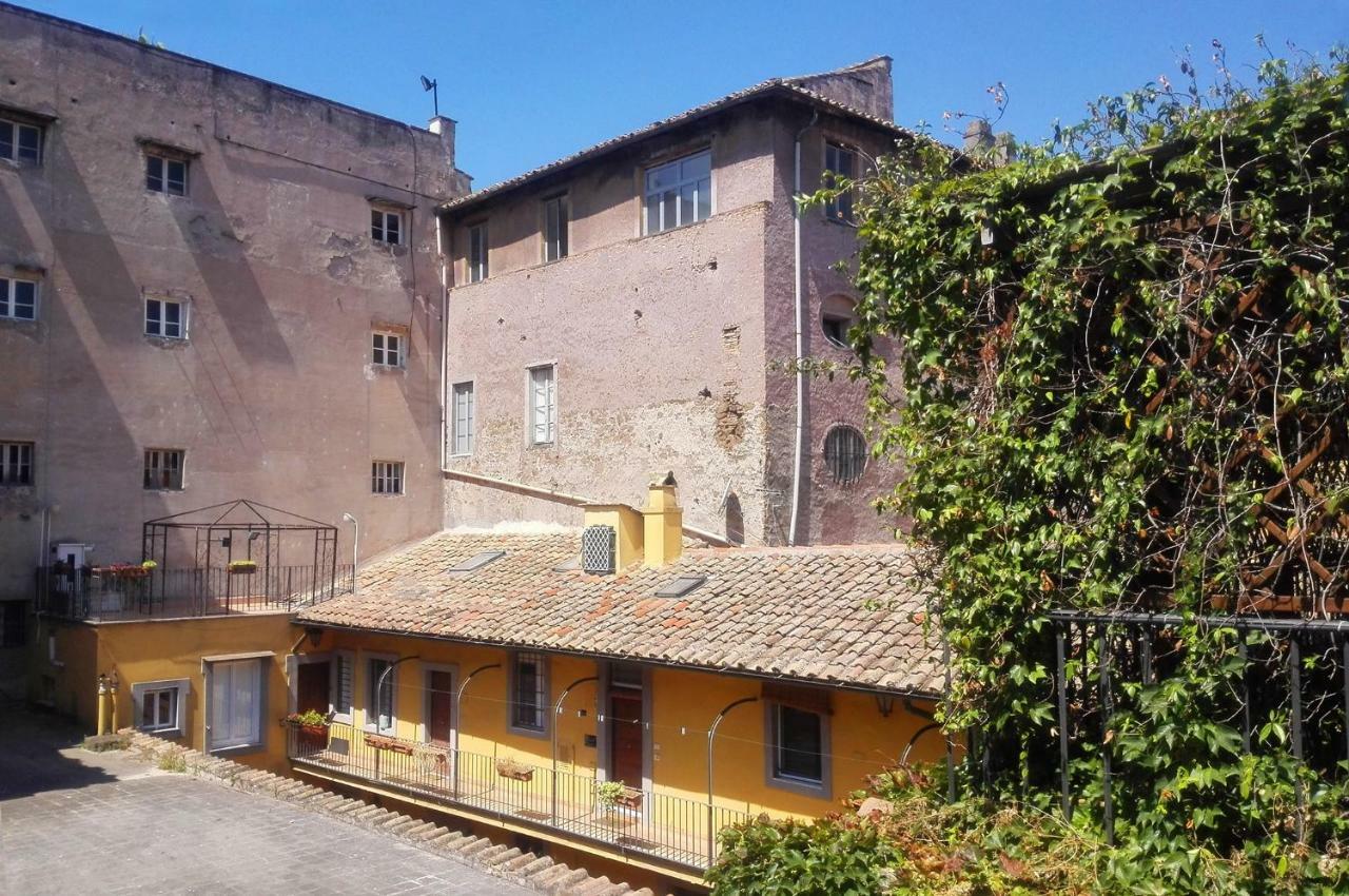 Delizioso Appartamento A Campo De' Fiori Rom Exterior foto